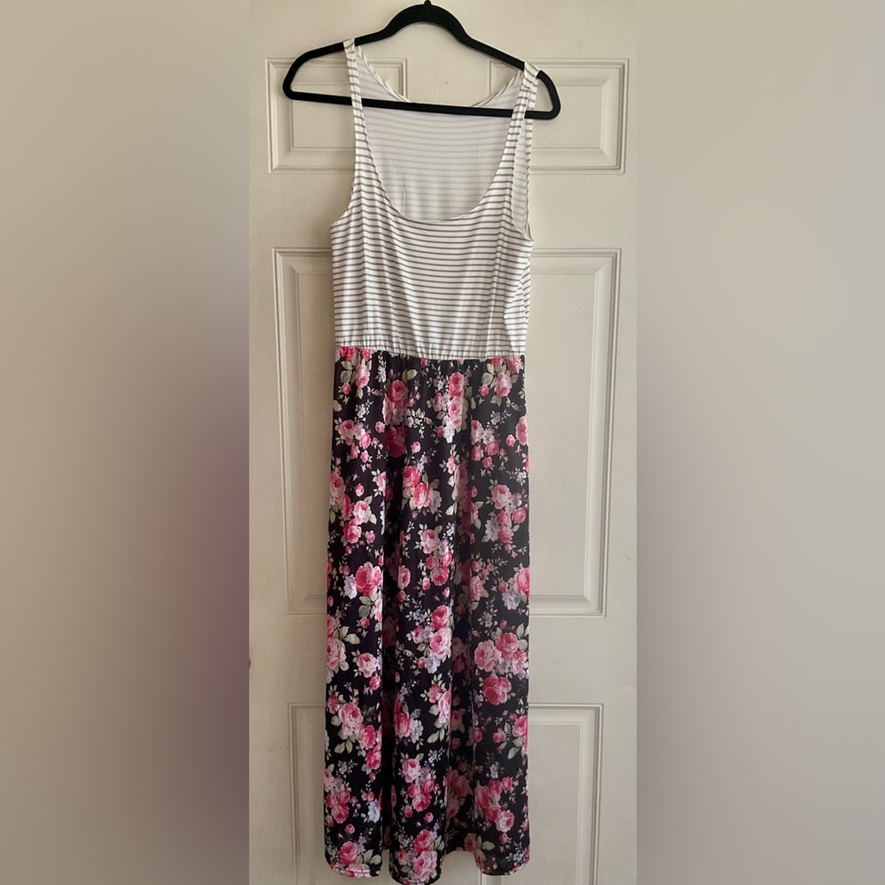 Striped & Floral Maxi Dress 🌸 Small - Picture 1 of 4